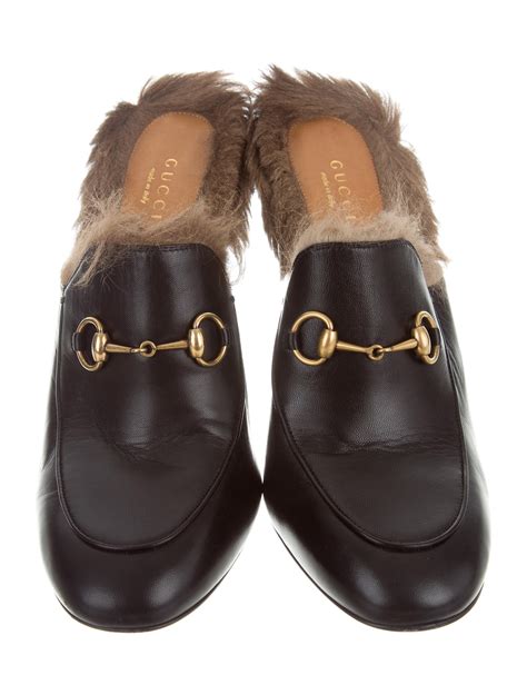 gucci princetown mule fur